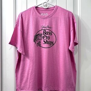 Bass Pro Shops Logo Tee in Pink